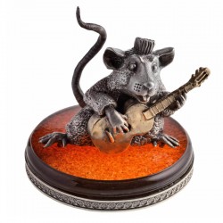 Серебряная статуэтка Крыса с гитарой