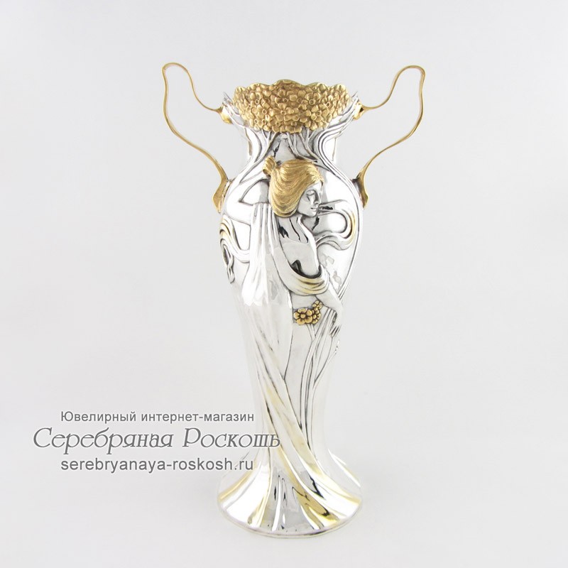Серебряная ваза - амфора Девушка