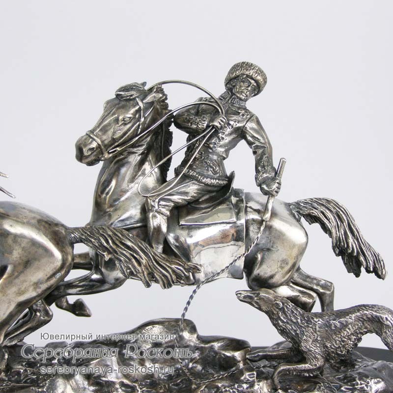 Псовая охота - композиция из серебра