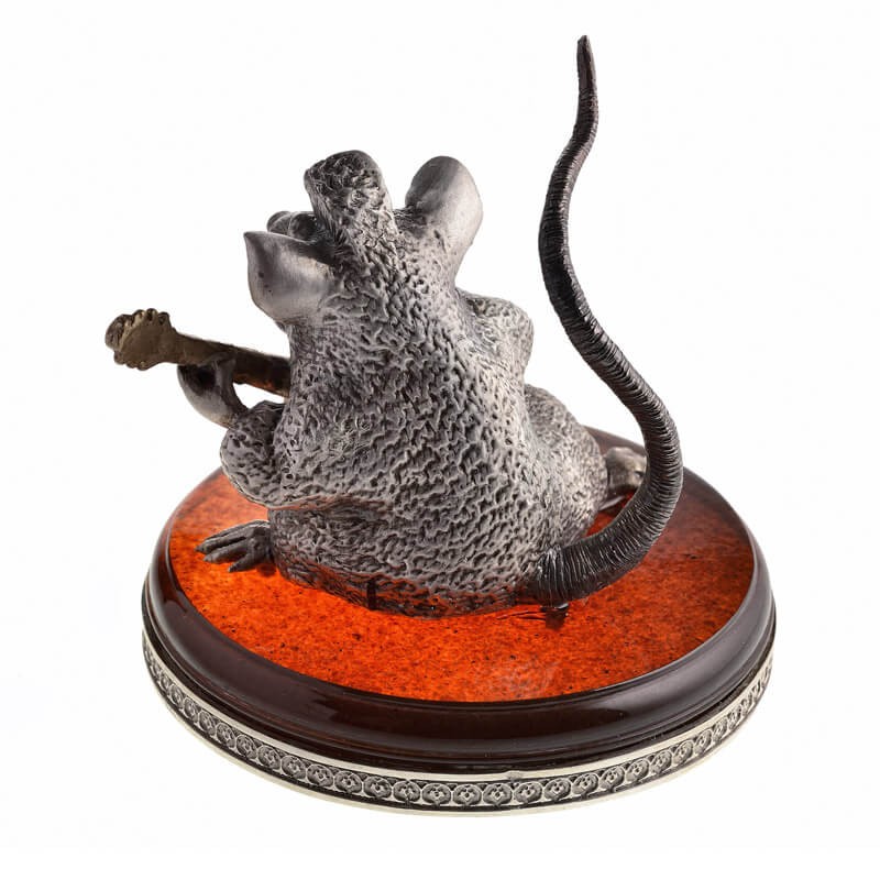 Серебряная статуэтка Крыса с гитарой