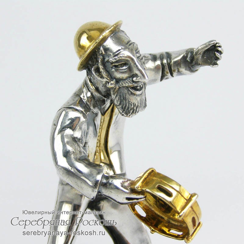 Серебряная статуэтка Еврей с бубном